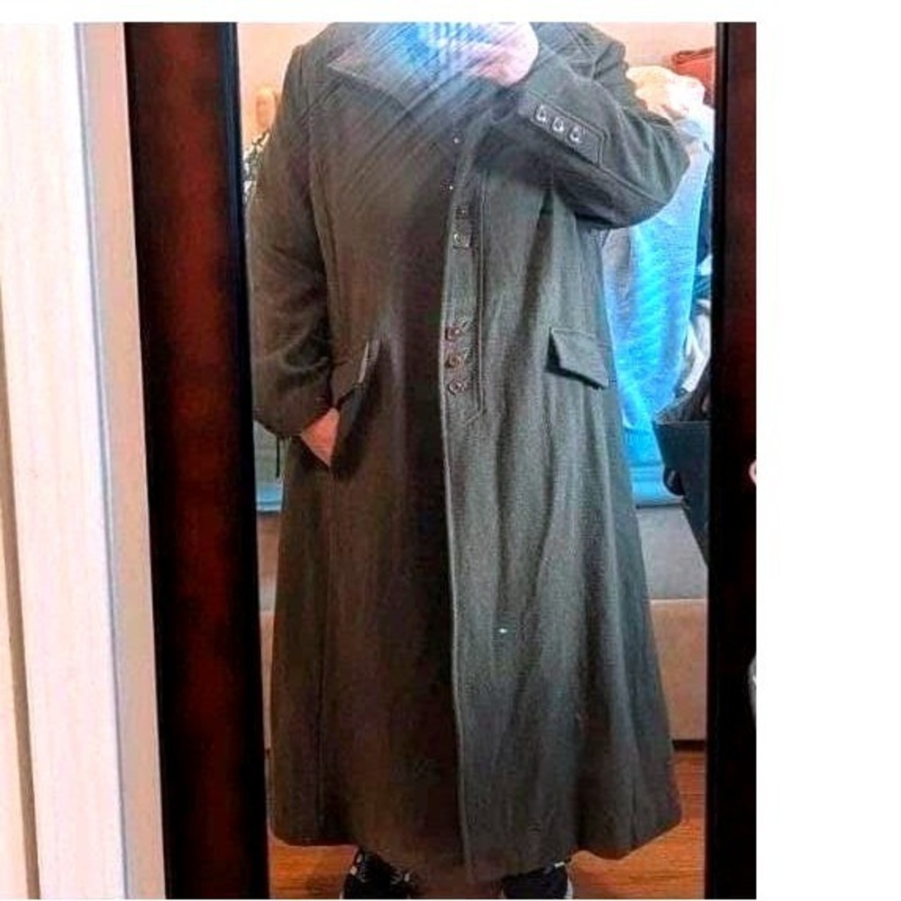 Dark Academia Whimsigoth Vintage Olive Wool Blend Coat Made in USA Silhouette 20